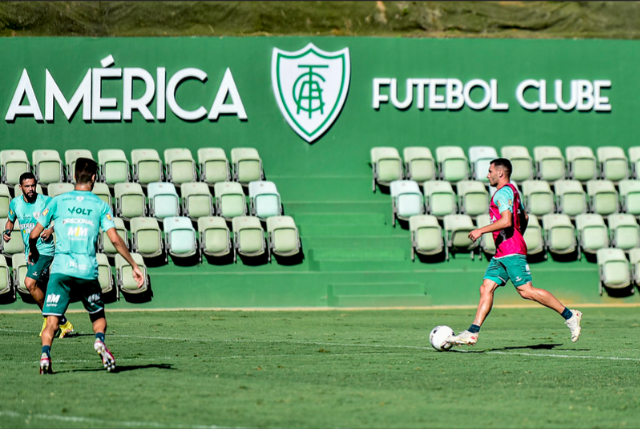 Treino do América-MG, no CT Lanna Drumond