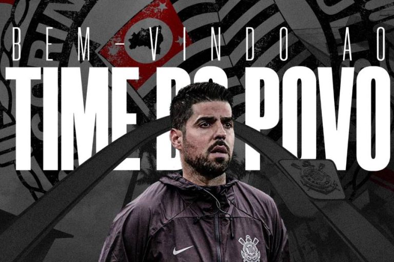 António Oliveira é anunciado pelo Corinthians