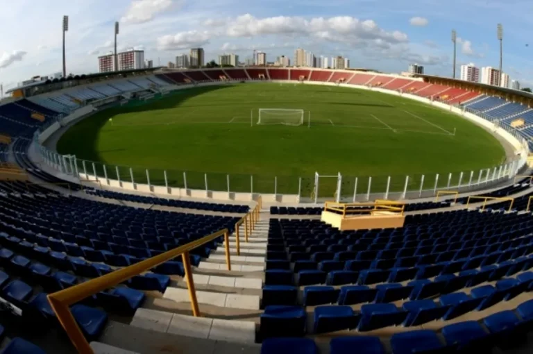 Arena Batistão casa do Confiança