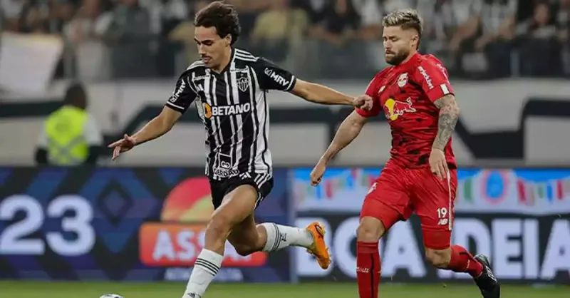 atletico mg x rb bragantino em campo pelo Brasileirão