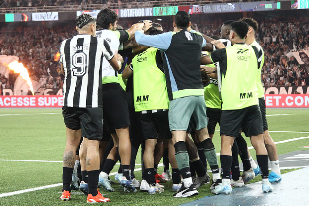 Jogadores do Botafogo no Nilton Santos