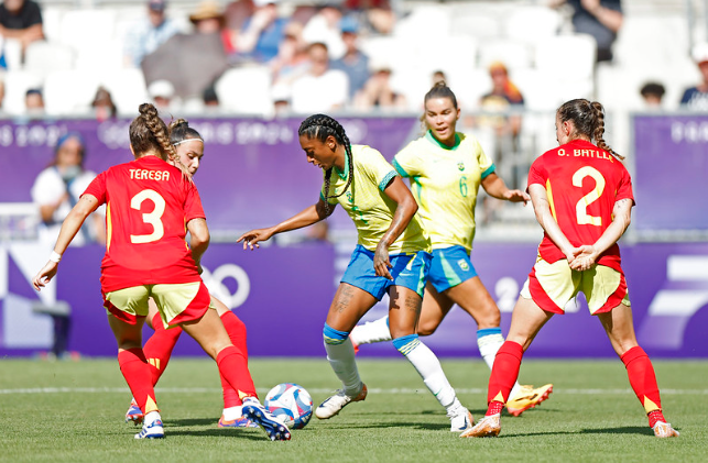 Brasil x Espanha pelas Olimpíadas de Paris