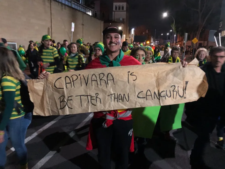 VÍDEO: música da torcida brasileira viraliza na estreia da Copa do Mundo