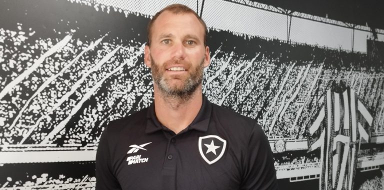 Joel Carli, coordenador de futebol do Botafogo