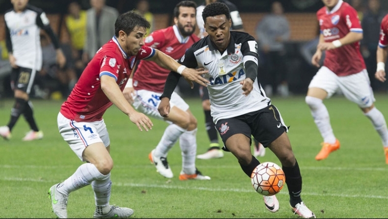 O Corinthians nunca perdeu para times uruguaios na história da Libertadores