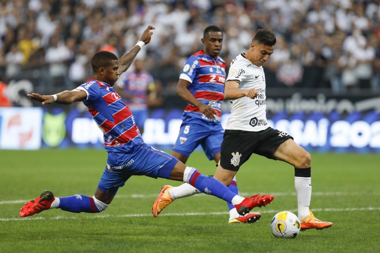 Corinthians v Fortaleza - Brasileirao 2022