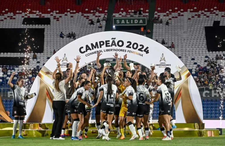 Corinthians, pentacampeão da Libertadores Feminina 2024. Foto: Staff Images Woman/CONMEBOL