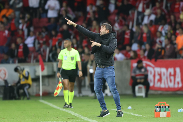 Eduardo Coudet, técnico do Internacional