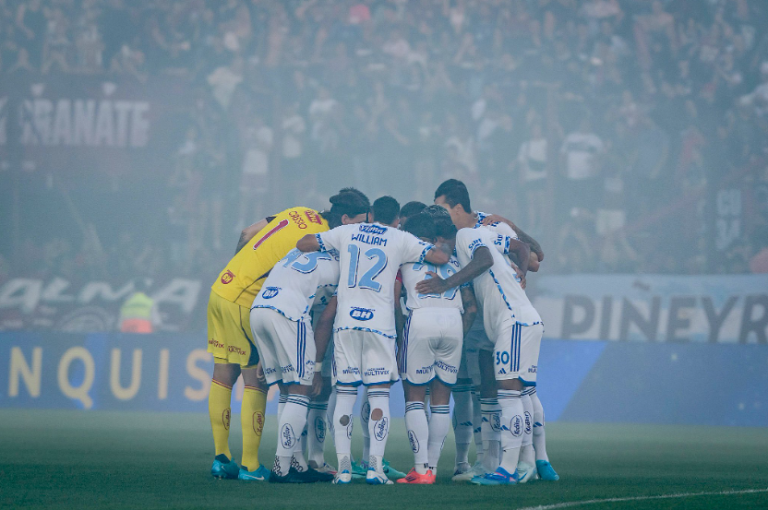 Jogadores do Cruzeiro reunidos