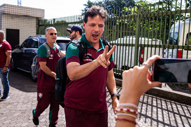 Fernando Diniz, técnico do Fluminense