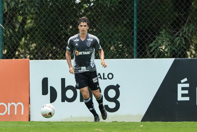 Dodô, lateral-esquerdo do Atlético-MG