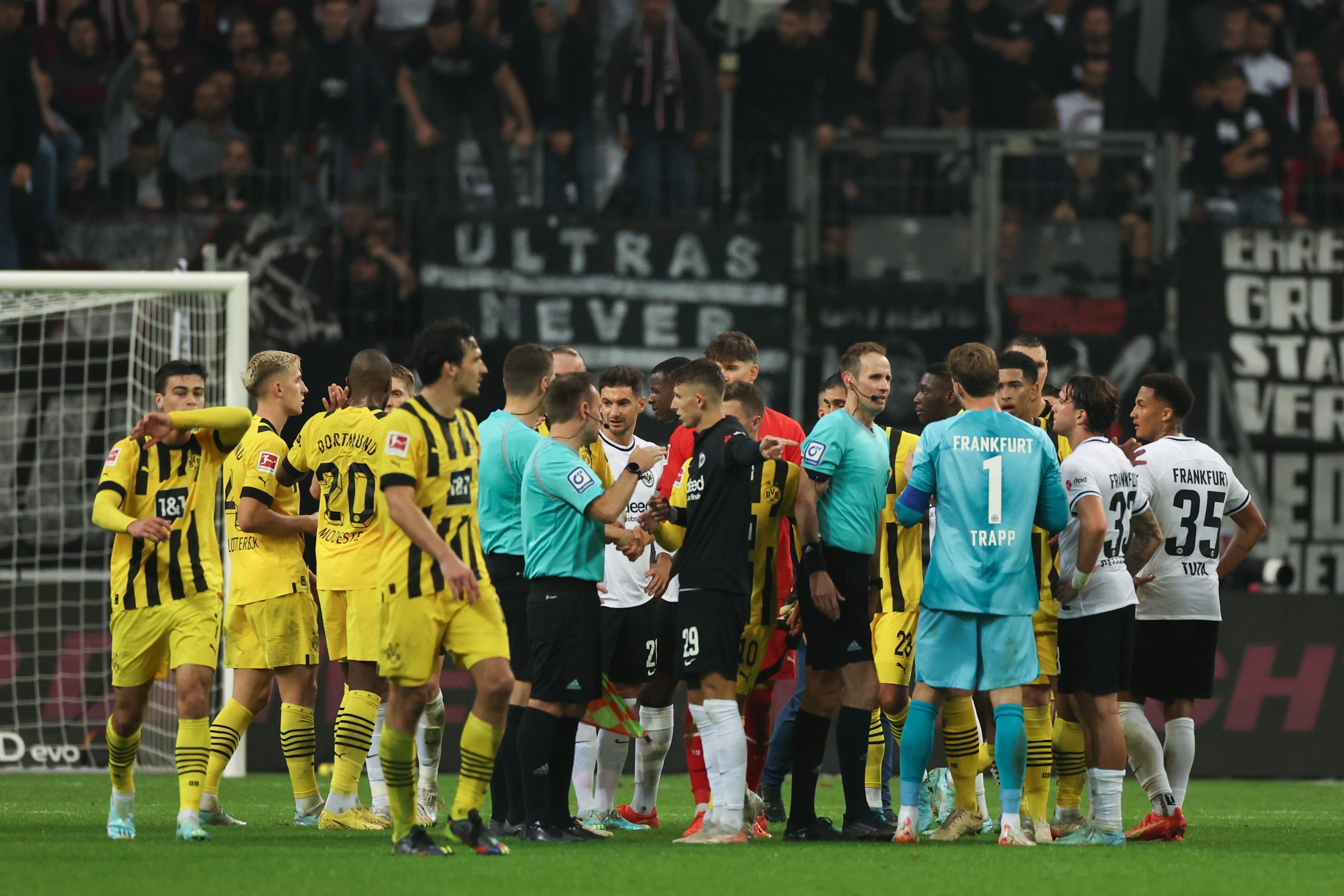 Frankfurt x Borussia Dortmund: onde assistir, horário e escalações do jogo  da Bundesliga