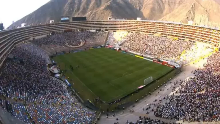 estadio monumental de lIma