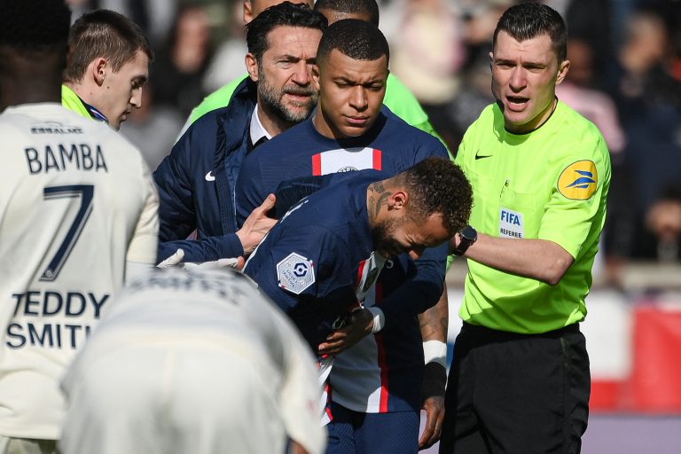 FBL-FRA-LIGUE1-PSG-LILLE