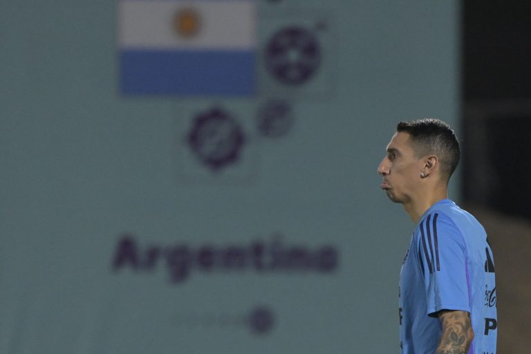 Di María treina entre os titulares e está pronto para a semifinal