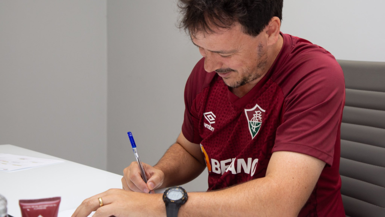 fernando-diniz-renova-com-fluminense