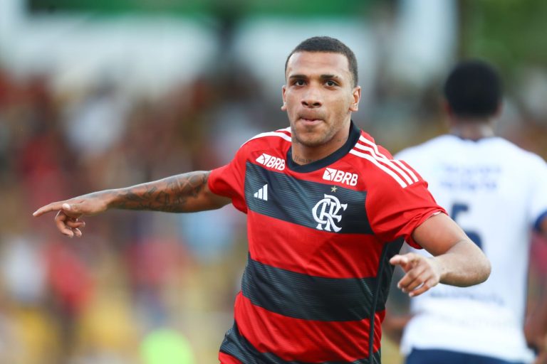 Petterson, jogador do Flamengo sub-20. Foto: Gilvan de Souza/CRF