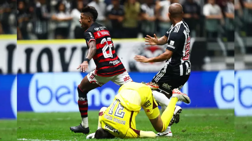 flamengo atlético-mg em campo pelo Brasileirão