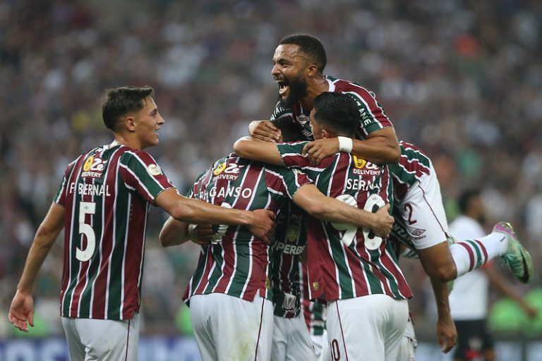 Jogadores do Fluminense no Maracanã