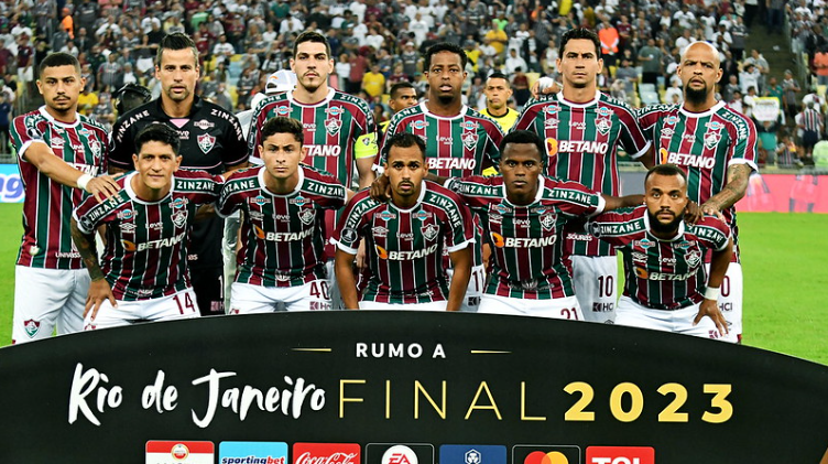 Time do Fluminense perfilado