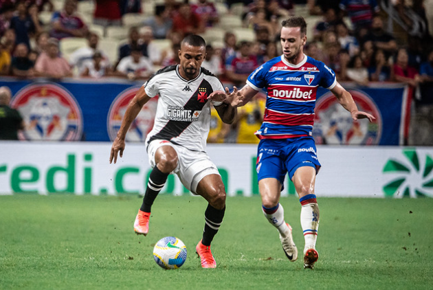 Pochettino e Paulo Henrique em Fortaleza x Vasco