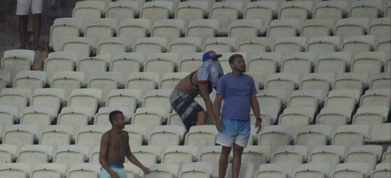 Torcedores do Fortaleza foram presos após briga durante Clássico-Rei. Foto: Reprodução/Fortaleza EC