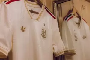 Uniforme três do Flamengo em 2025