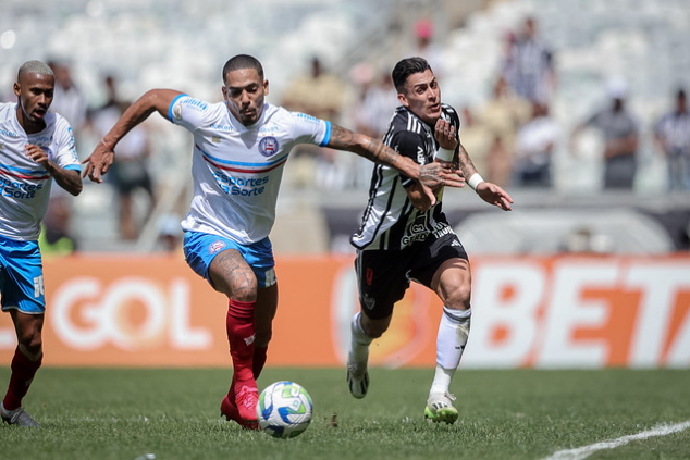 Gilberto e Pavón em Atlético-MG x Bahia