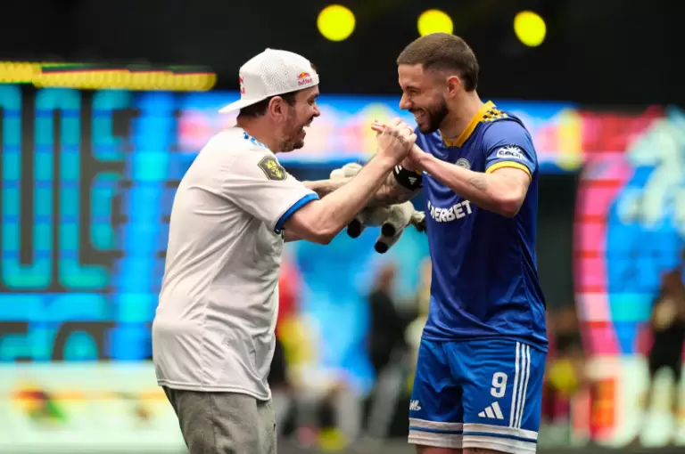 Gaules e Kelvin, presidentes do G3X - time da Kings League Brasil