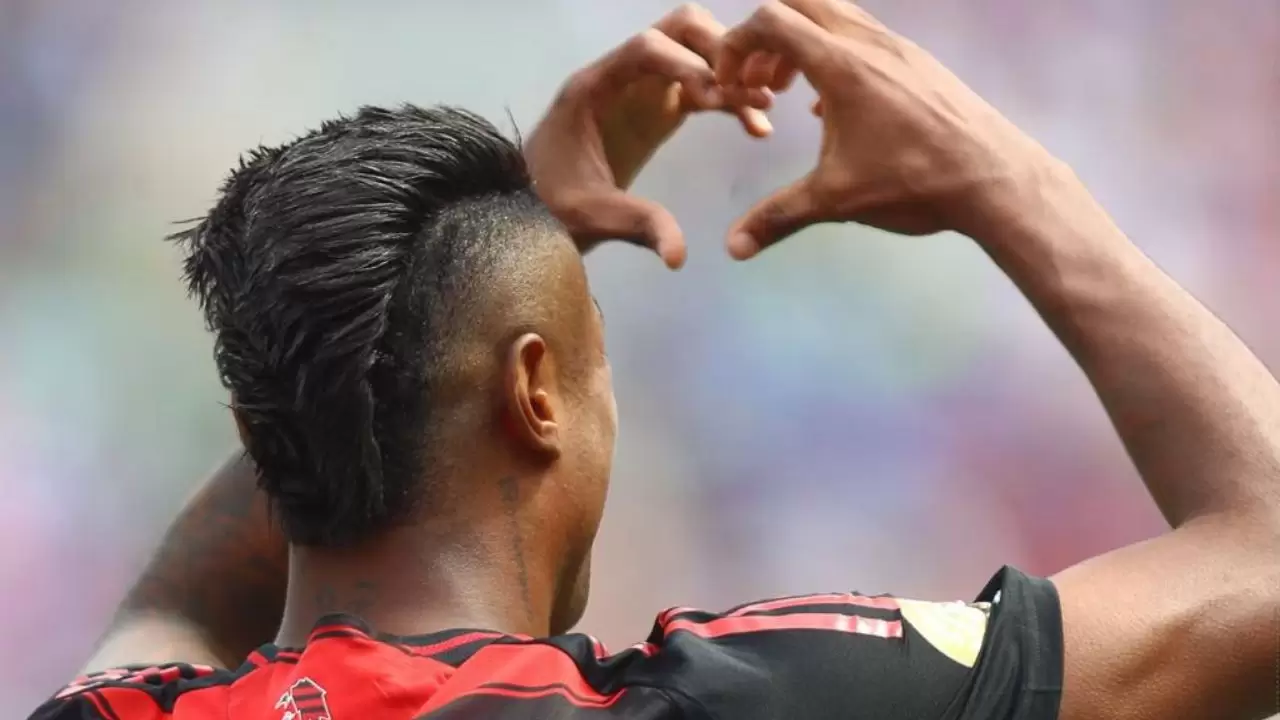 Bruno Henrique do Flamengo fez gol na vitória do Rubro-Negro contra o Chelsea