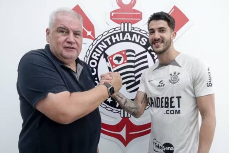 Gustavo Henrique é anunciado pelo Corinthians