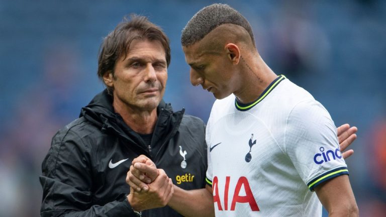 Após rumores de que teria pressionado saída de Conte, Richarlison nega: “Não fui líder de motim”