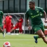 Douglas Costa tem prisão decretada por dívida de R$ 492 mil em pensão alimentícia