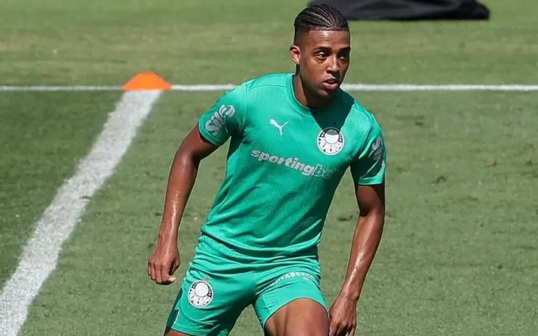 Vanderlan será vendido pelo Palmeiras ao RB Bragantino