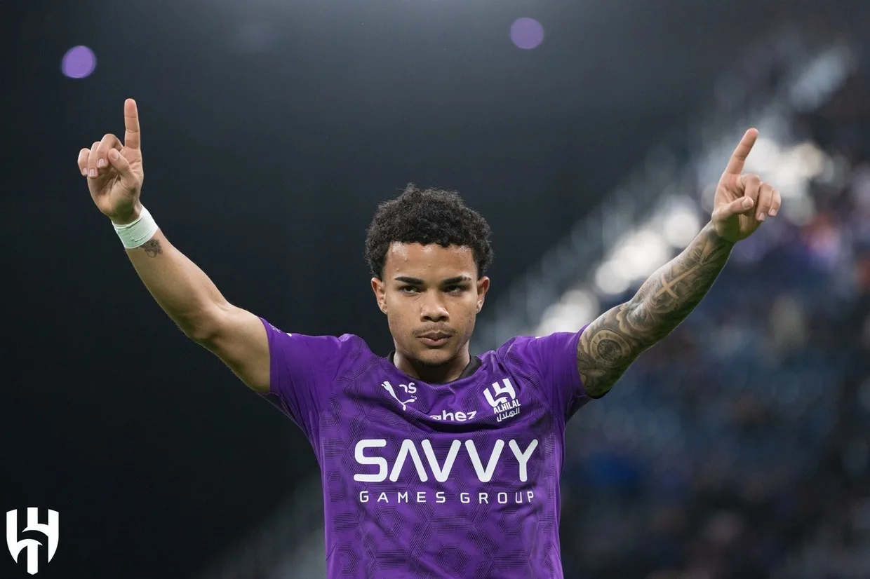 Brasileiro Kaio César inicia pré-temporada com gol em goleada do Al Hilal