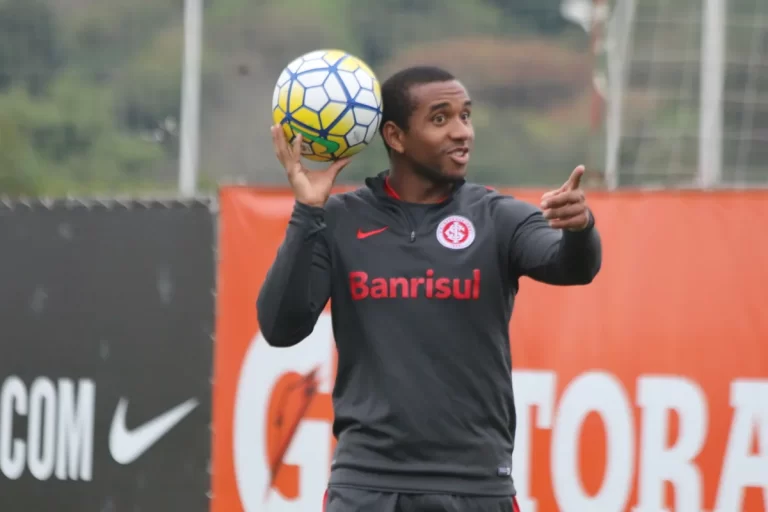 Anderson ex-Grêmio e Internacional