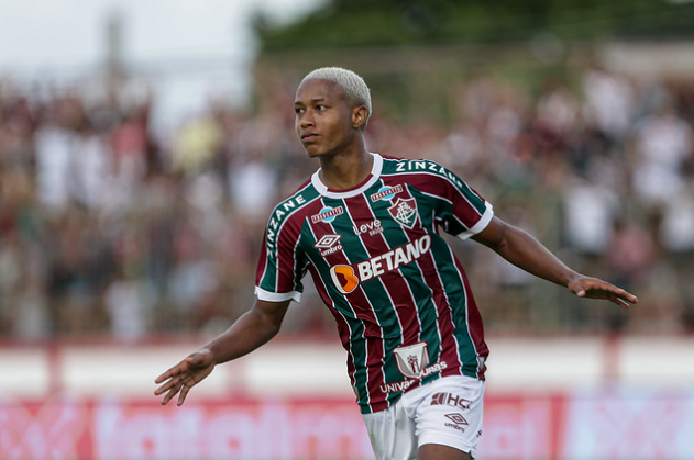 Isaac, atacante do Fluminense