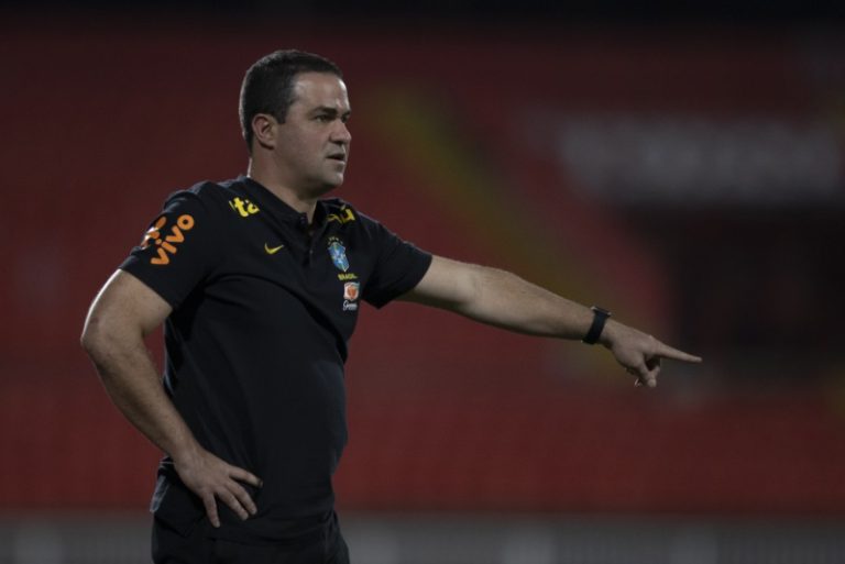 André Jardine, técnico da seleção olímpica