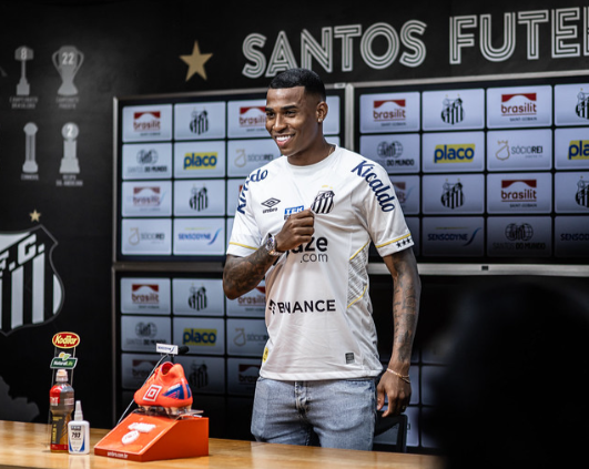 Jean Lucas, volante do Santos