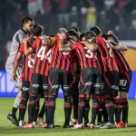 Jogadores do Vitória no Barradão