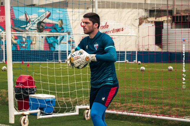 Maurício Kozlinski, goleiro do Fortaleza