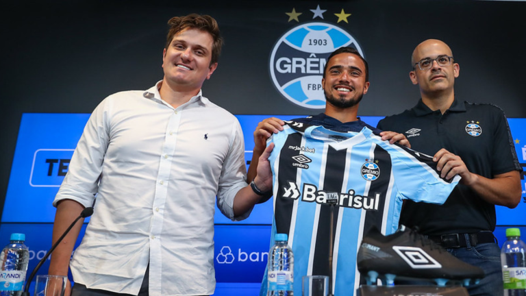 lateral-direito-fabio-gremio