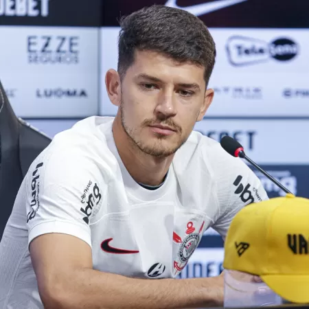 Lateral-esquerdo Hugo se firmou no Corinthians Imagem: Rodrigo Coca/Agência Corinthians