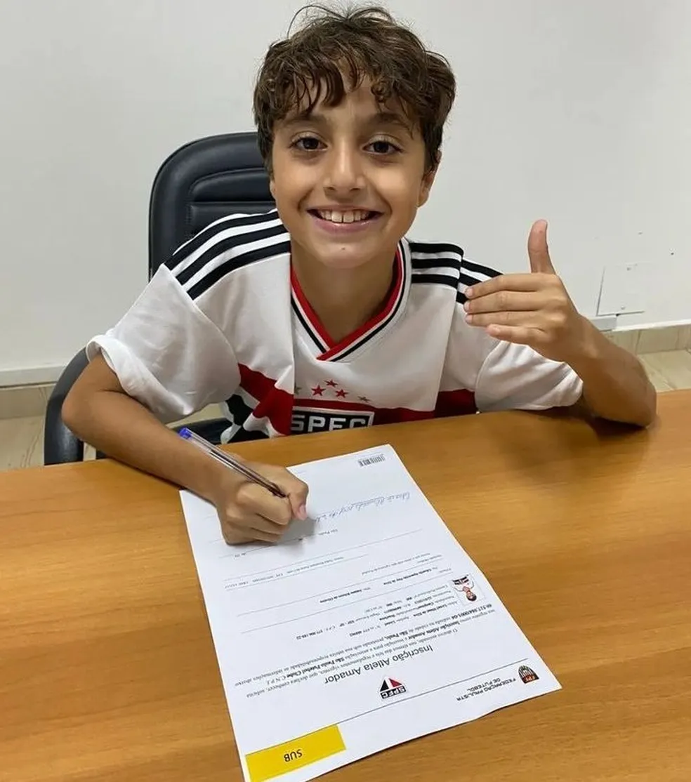 Lionel Messi da Silva, de 11 anos, é homônimo do craque argentino. Foto: Reprodução/Instagram