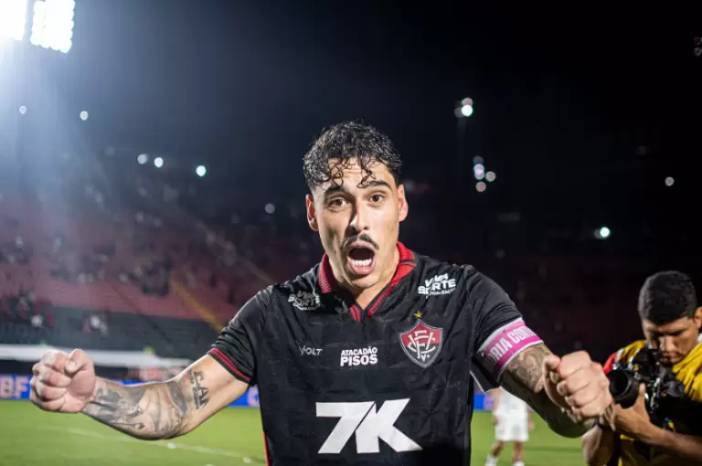 Lucas Halter, zagueiro do Vitória