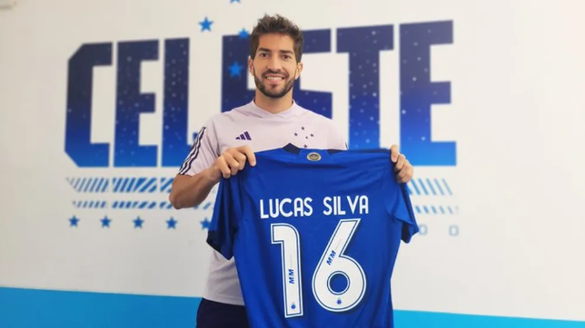 Lucas Silva, volante do Cruzeiro