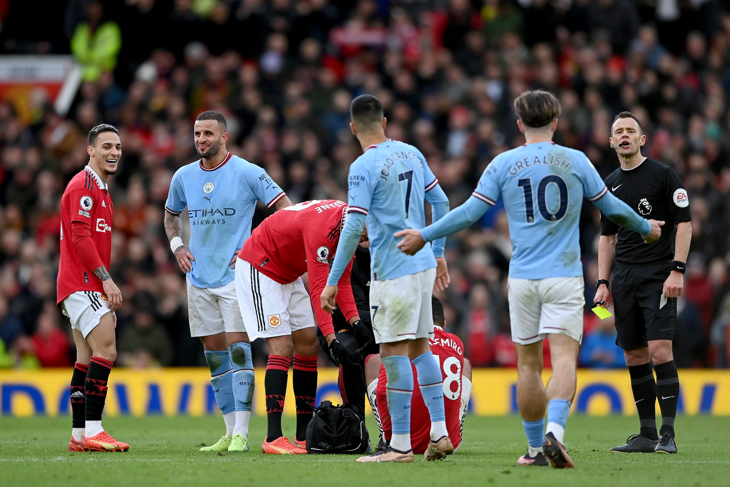 Inglês: Manchester City tropeça no último jogo antes do MundialJogada 10