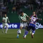 Luiz Mandaca - volante do Juventude - e Mancuso, defensor do Fortaleza