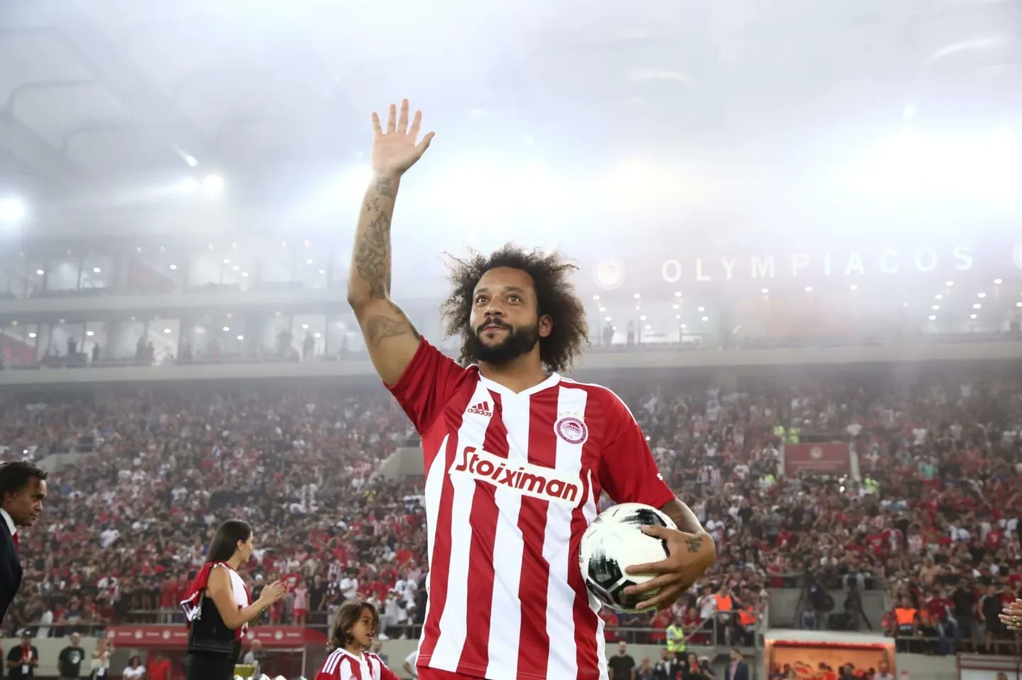 Marcelo durante sua apresentação no Olympiacos