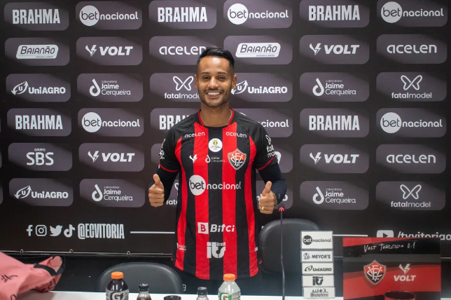 Mateus Gonçalves, atacante do Vitória